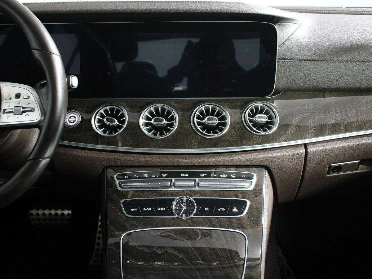 Mercedes-Benz CLS 2018 года с пробегом. Фото: #12