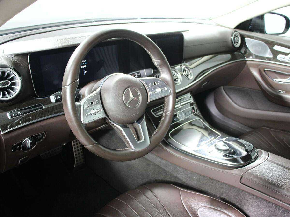 Mercedes-Benz CLS 2018 года с пробегом. Фото: #13