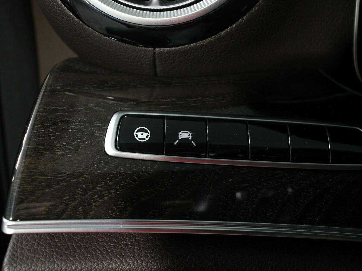 Mercedes-Benz CLS 2018 года с пробегом. Фото: #16