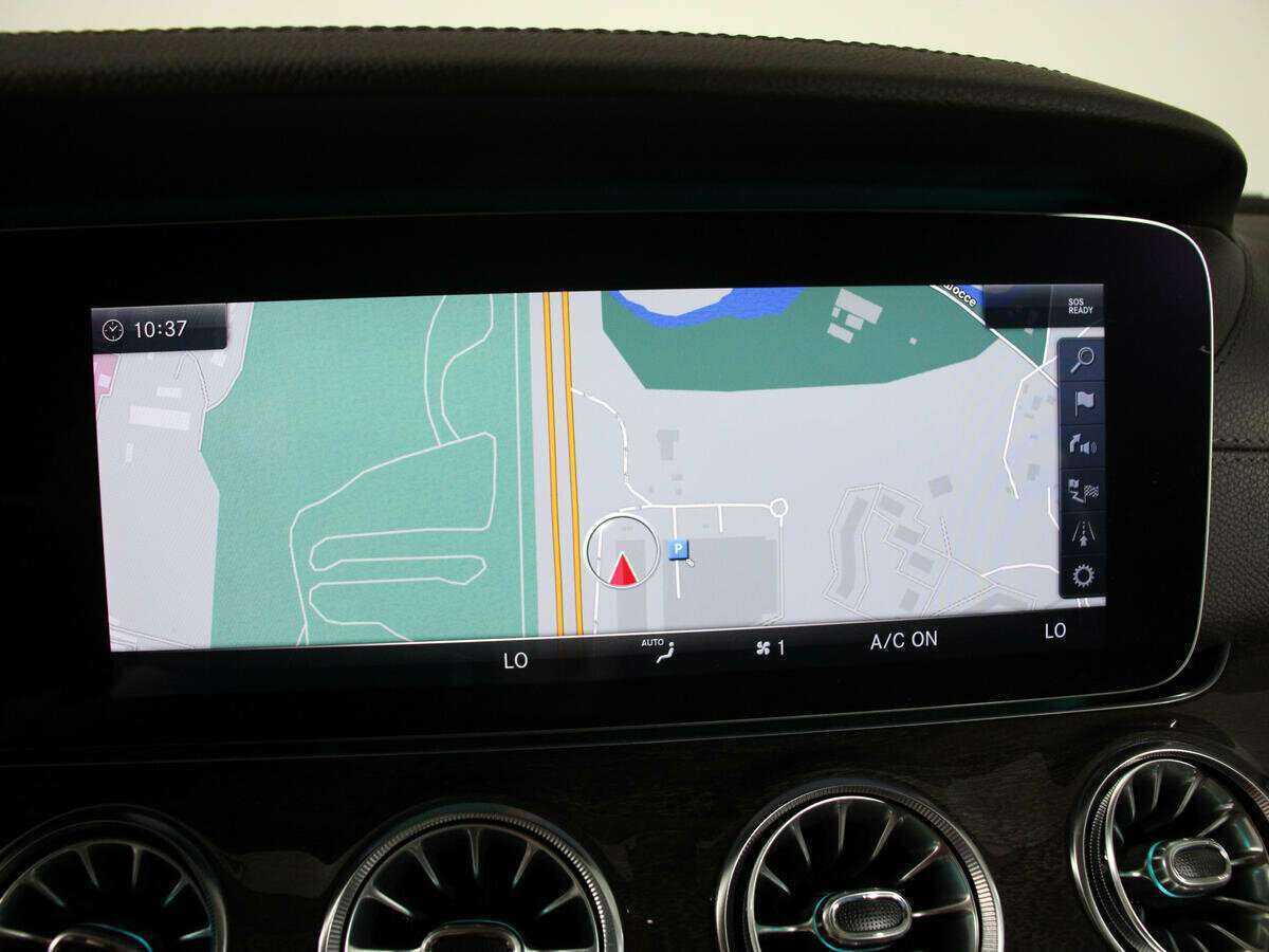 Mercedes-Benz CLS 2018 года с пробегом. Фото: #28