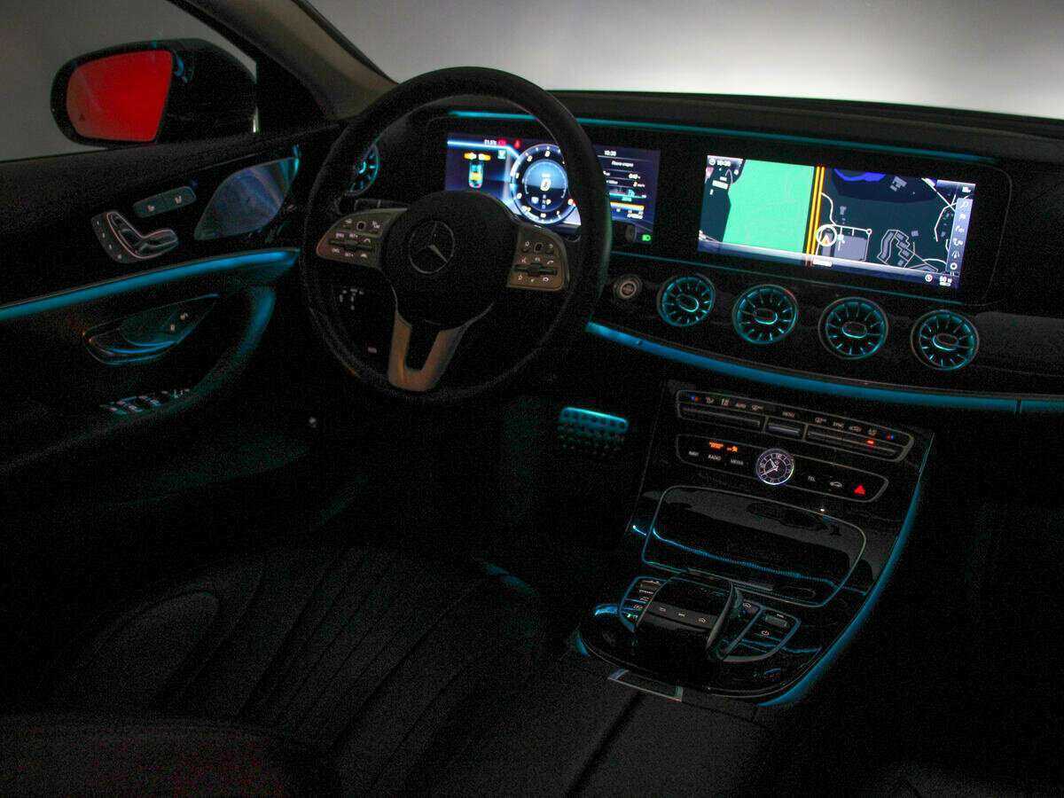 Mercedes-Benz CLS 2018 года с пробегом. Фото: #30