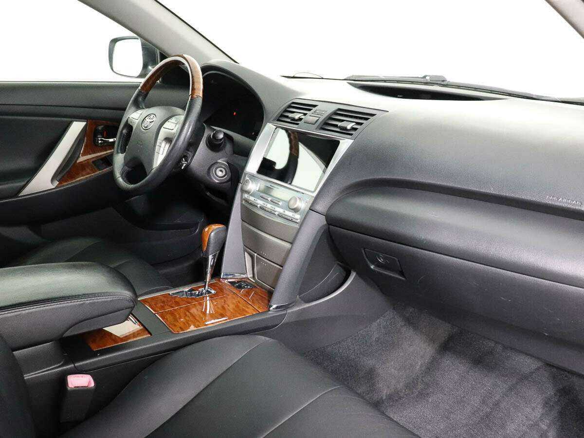 Toyota Camry 2008 года с пробегом. Фото: #6