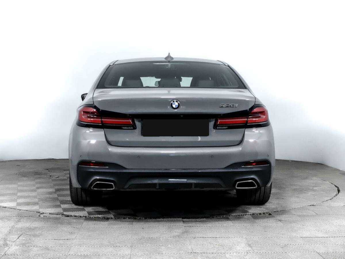 BMW 5 серии 2020 года с пробегом. Фото: #4