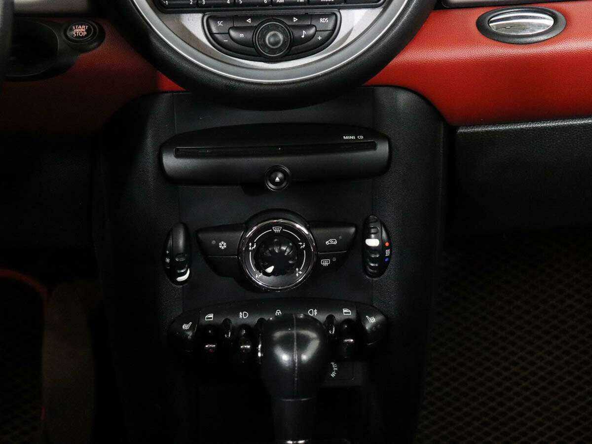 Mini Hatch 2011 года с пробегом. Фото: #11