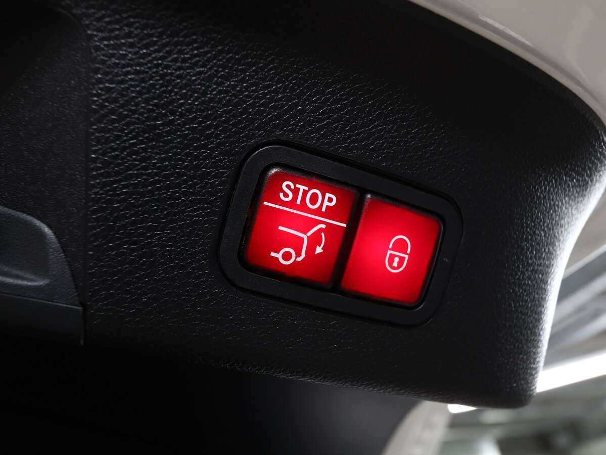 Mercedes-Benz GLE Coupe AMG 2017 года с пробегом. Фото: #6