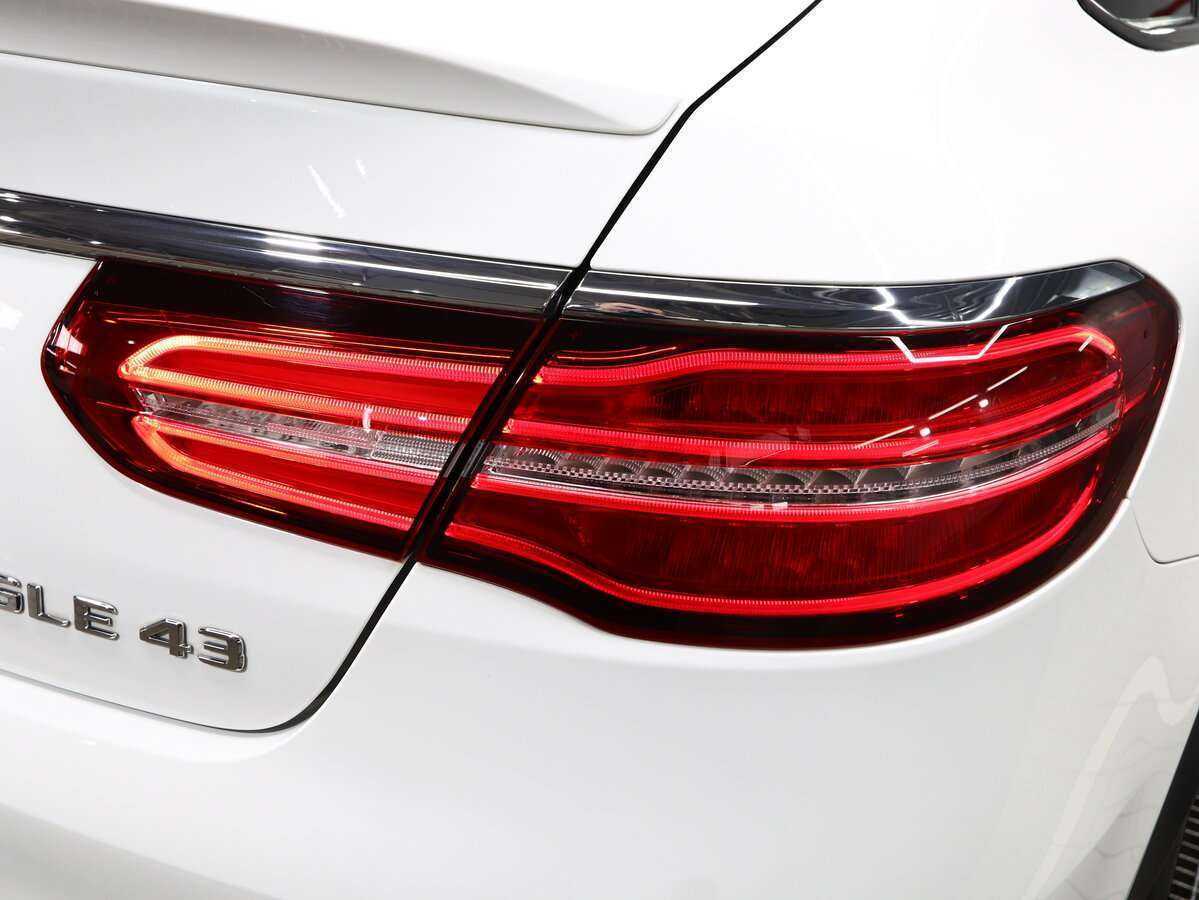 Mercedes-Benz GLE Coupe AMG 2017 года с пробегом. Фото: #7