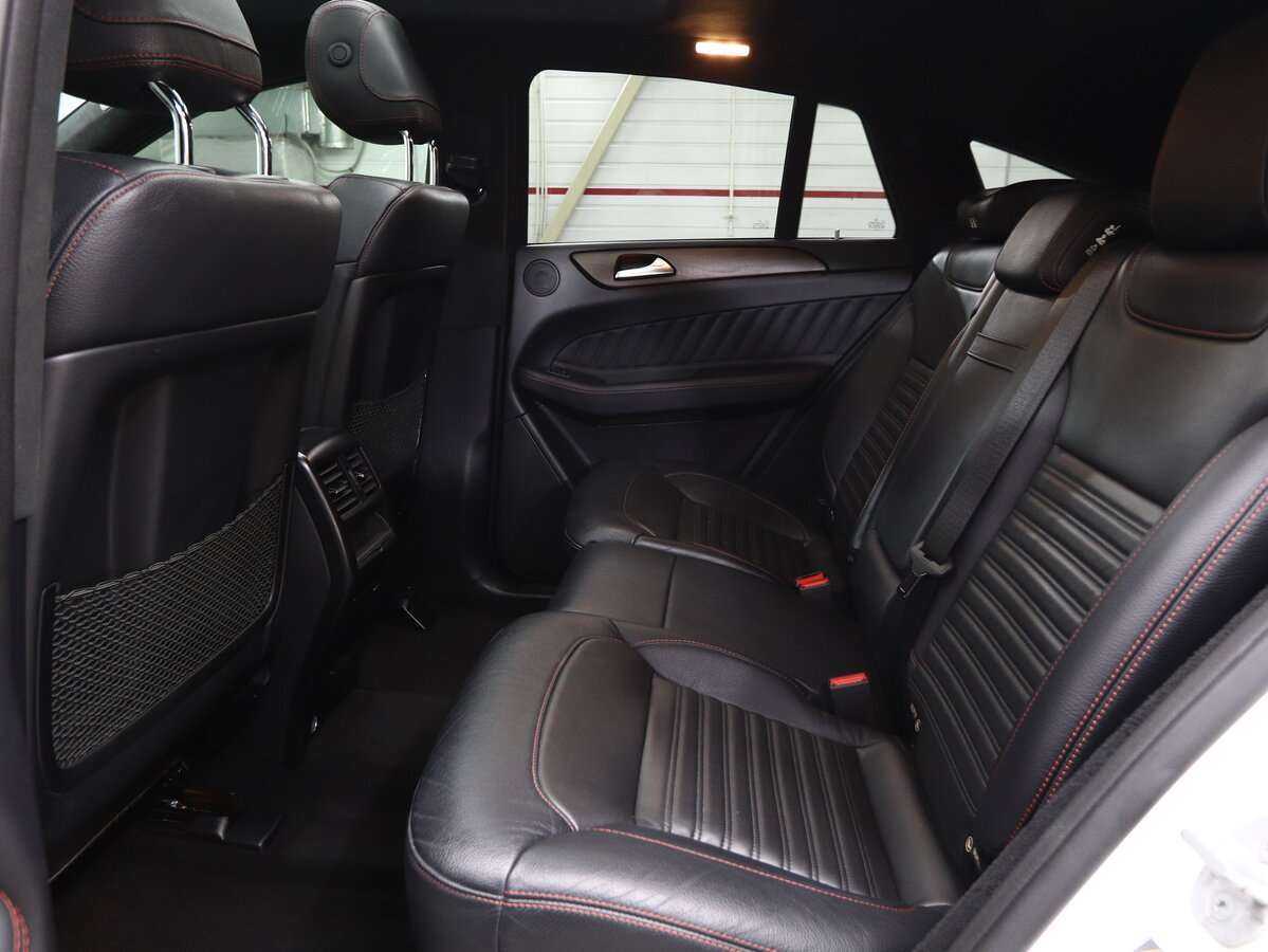 Mercedes-Benz GLE Coupe AMG 2017 года с пробегом. Фото: #14