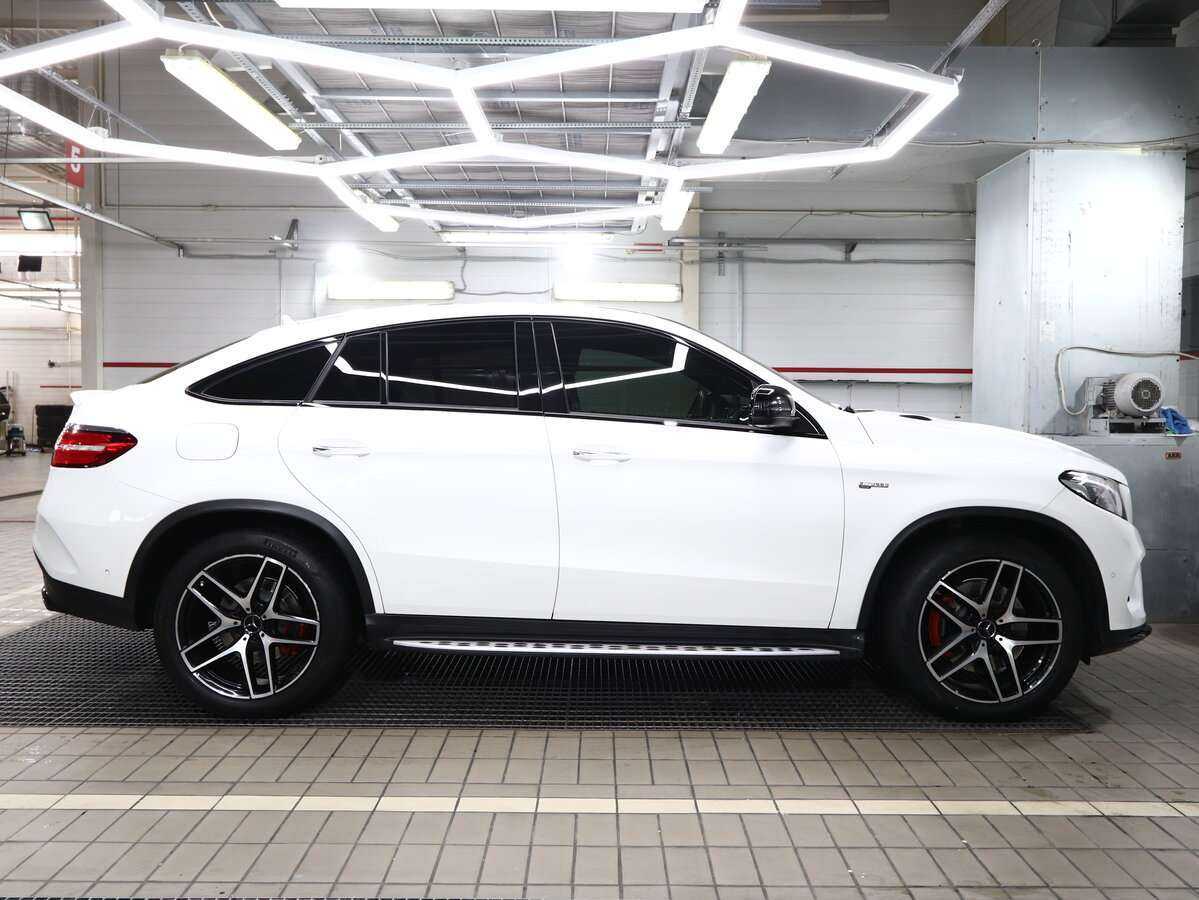 Mercedes-Benz GLE Coupe AMG 2017 года с пробегом. Фото: #15