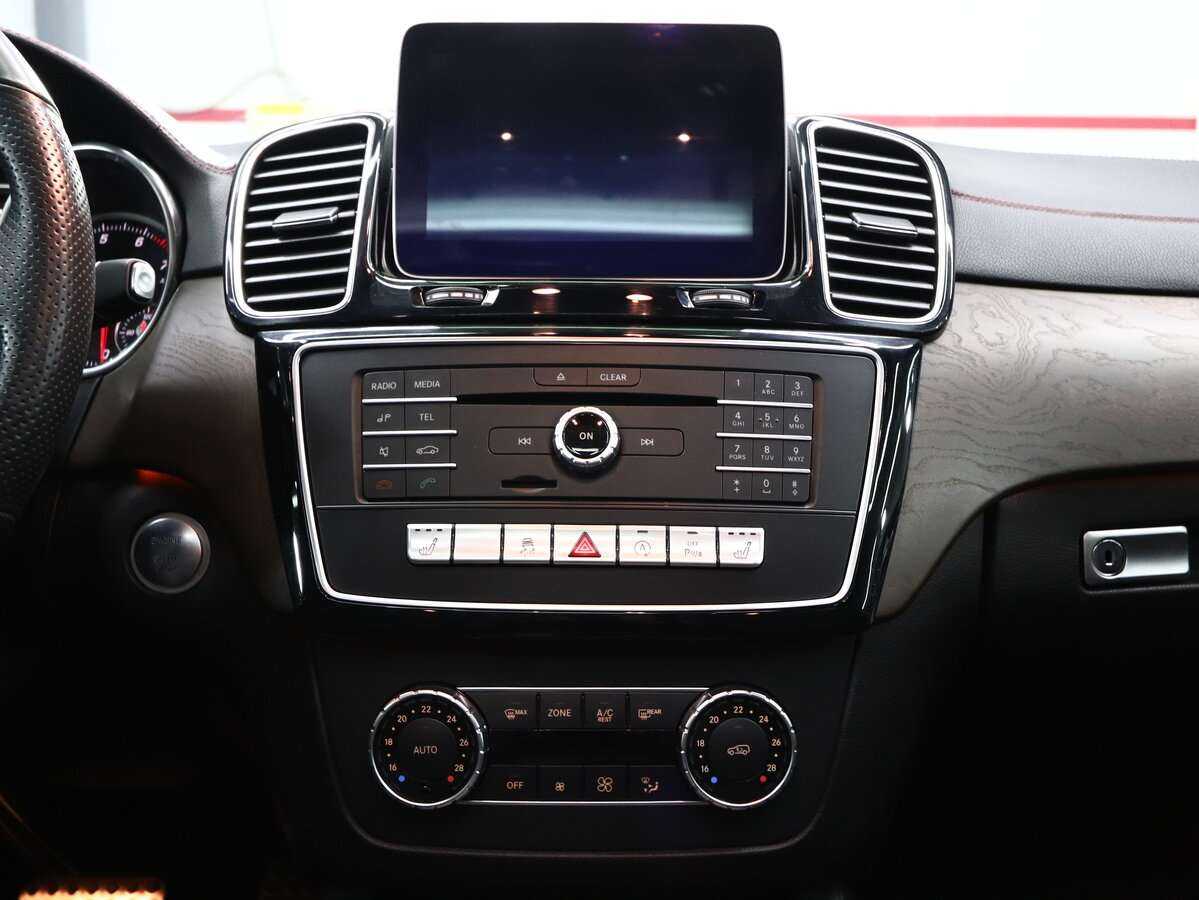 Mercedes-Benz GLE Coupe AMG 2017 года с пробегом. Фото: #23