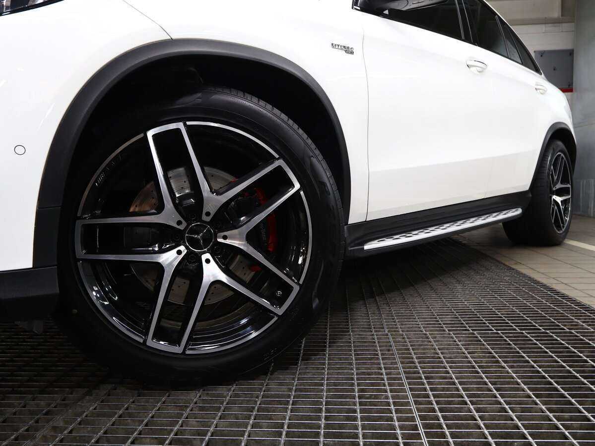 Mercedes-Benz GLE Coupe AMG 2017 года с пробегом. Фото: #28