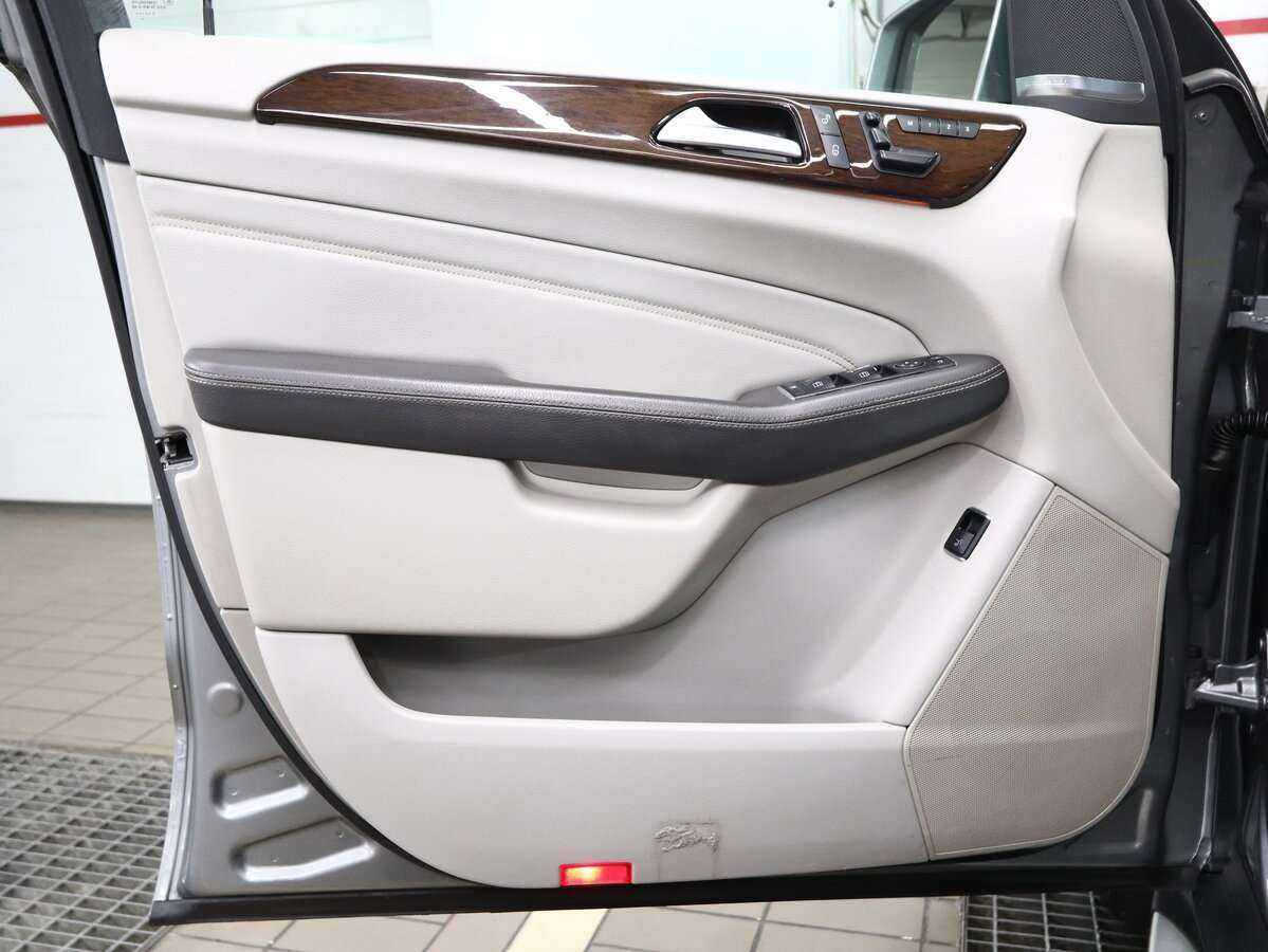 Mercedes-Benz M-Класс 2011 года с пробегом. Фото: #5