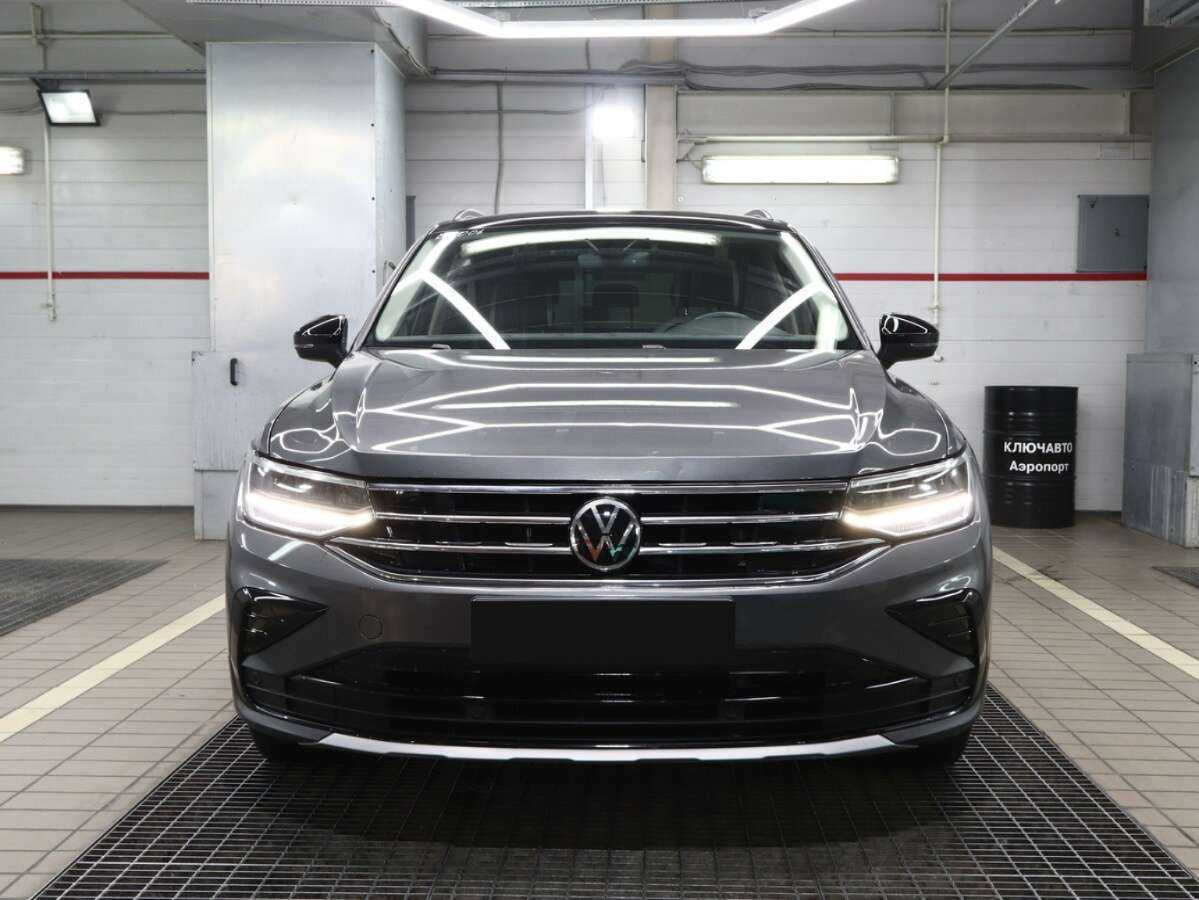 Volkswagen Tiguan 2021 года с пробегом. Фото: #2
