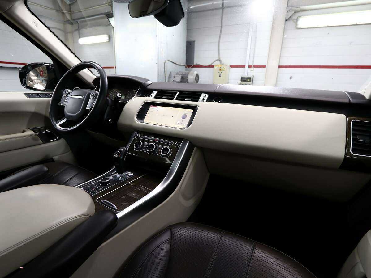 Land Rover Range Rover Sport 2017 года с пробегом. Фото: #13