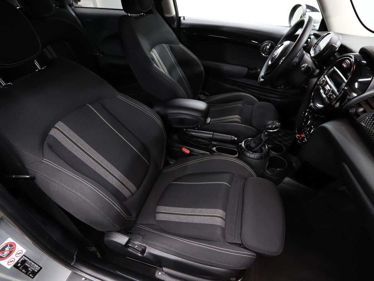 Mini Hatch 2016 года с пробегом. Фото: #9