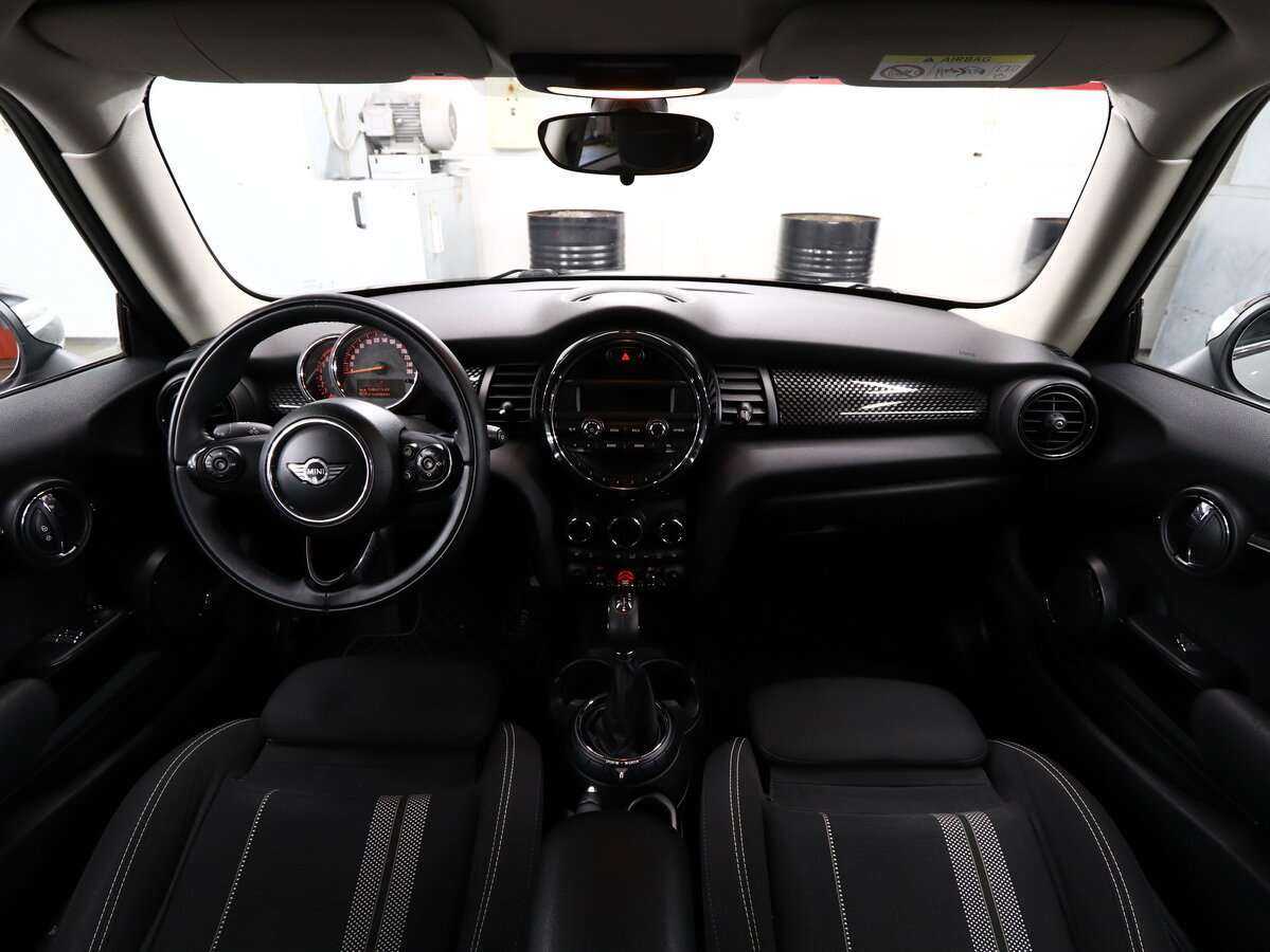 Mini Hatch 2016 года с пробегом. Фото: #12
