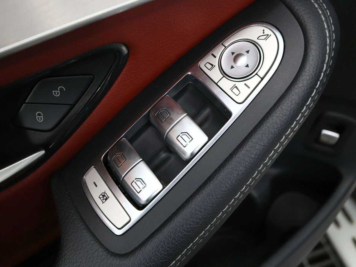 Mercedes-Benz GLC Coupe 2018 года с пробегом. Фото: #6