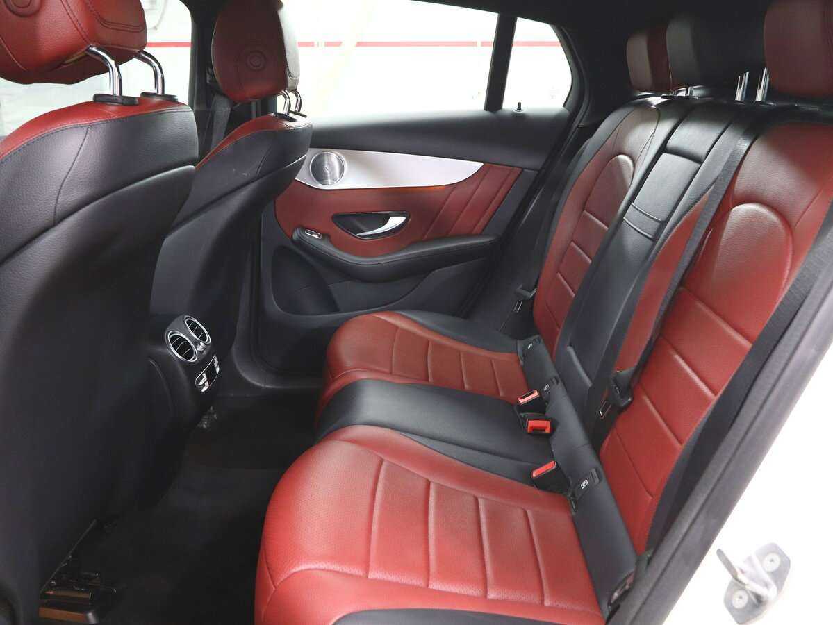 Mercedes-Benz GLC Coupe 2018 года с пробегом. Фото: #10