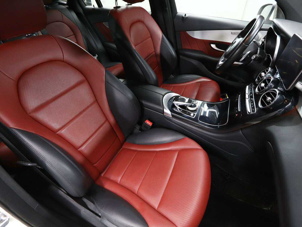 Mercedes-Benz GLC Coupe 2018 года с пробегом. Фото: #11