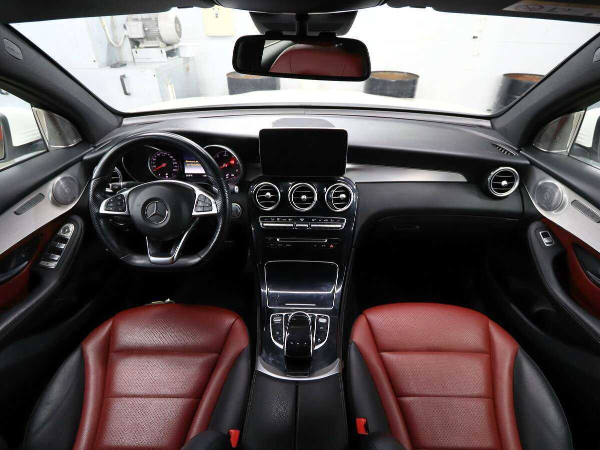 Mercedes-Benz GLC Coupe 2018 года с пробегом. Фото: #14