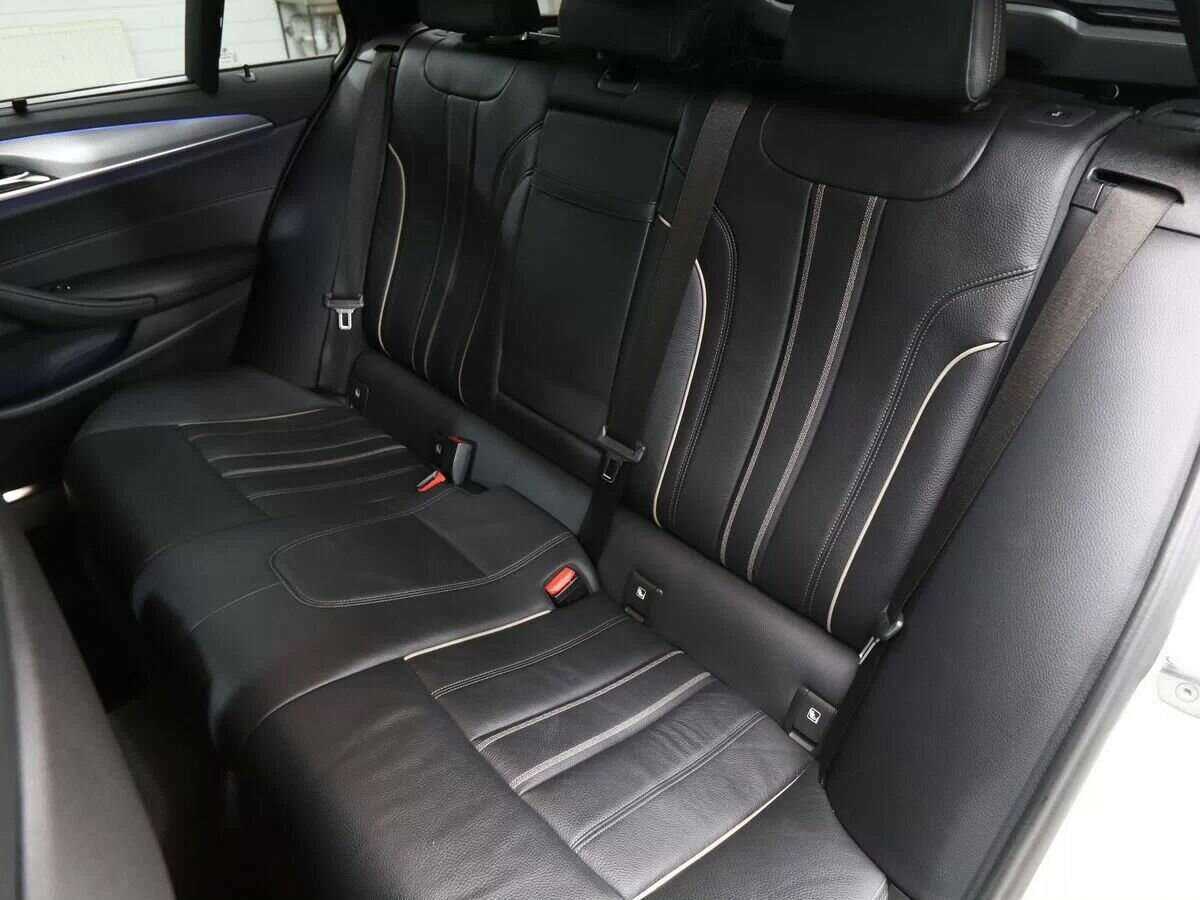 BMW 5 серии 2018 года с пробегом. Фото: #12