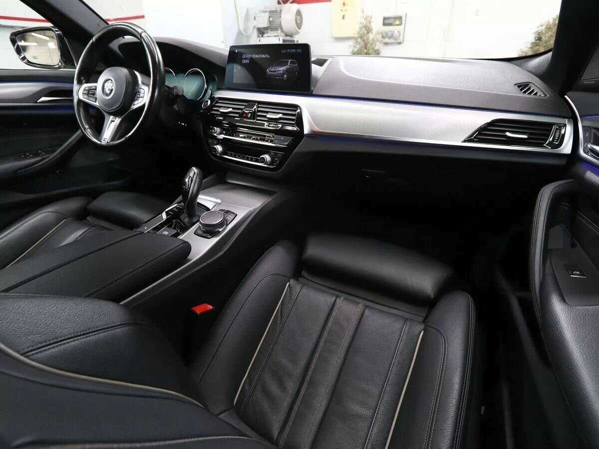 BMW 5 серии 2018 года с пробегом. Фото: #16