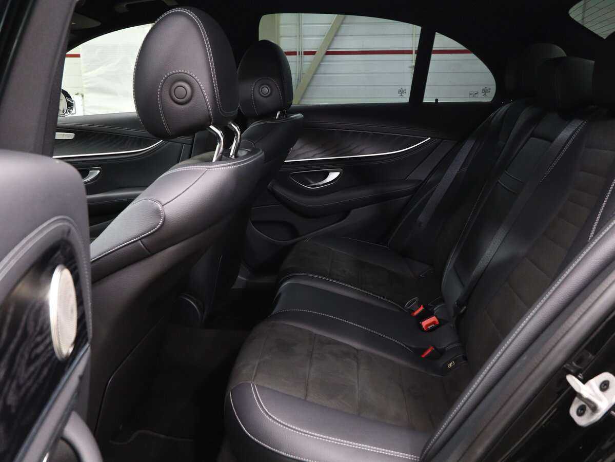 Mercedes-Benz E-Класс 2021 года с пробегом. Фото: #9