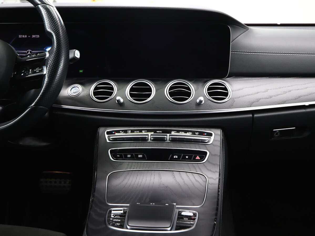 Mercedes-Benz E-Класс 2021 года с пробегом. Фото: #15