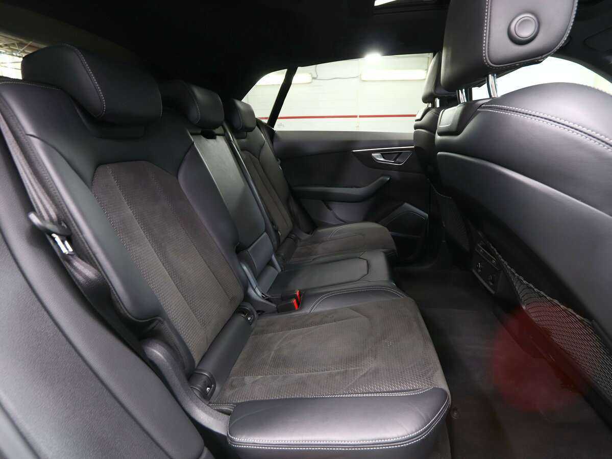 Audi Q8 2018 года с пробегом. Фото: #14