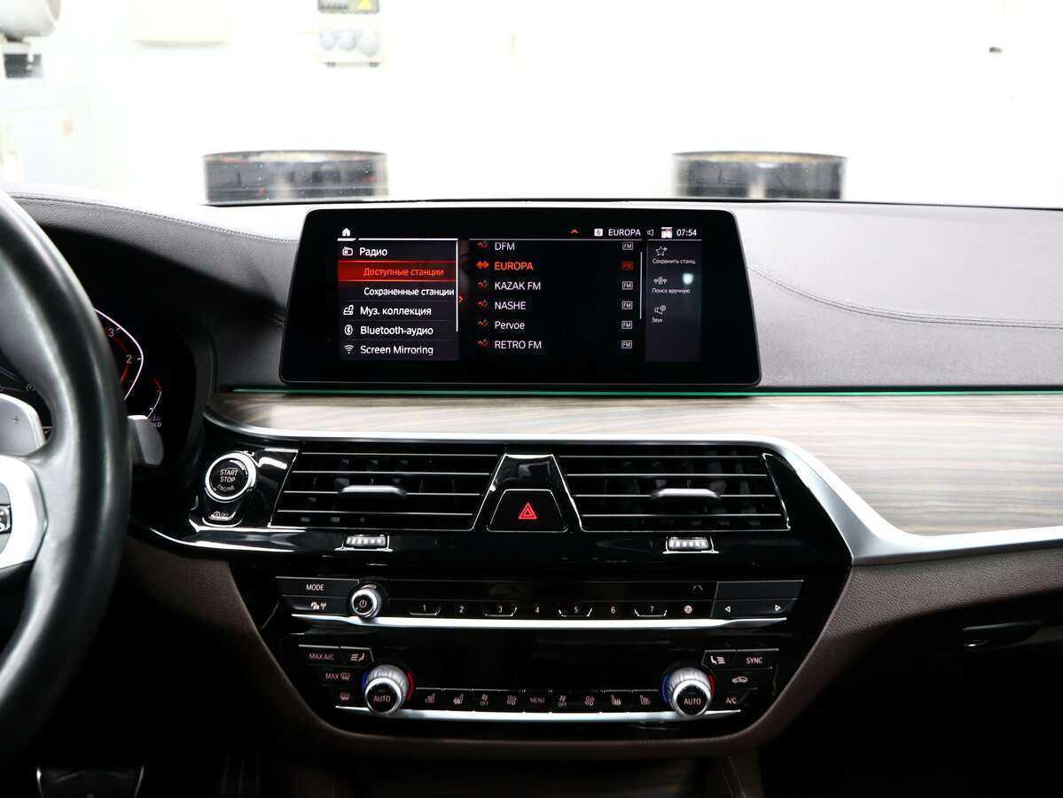 BMW 5 серии 2019 года с пробегом. Фото: #19