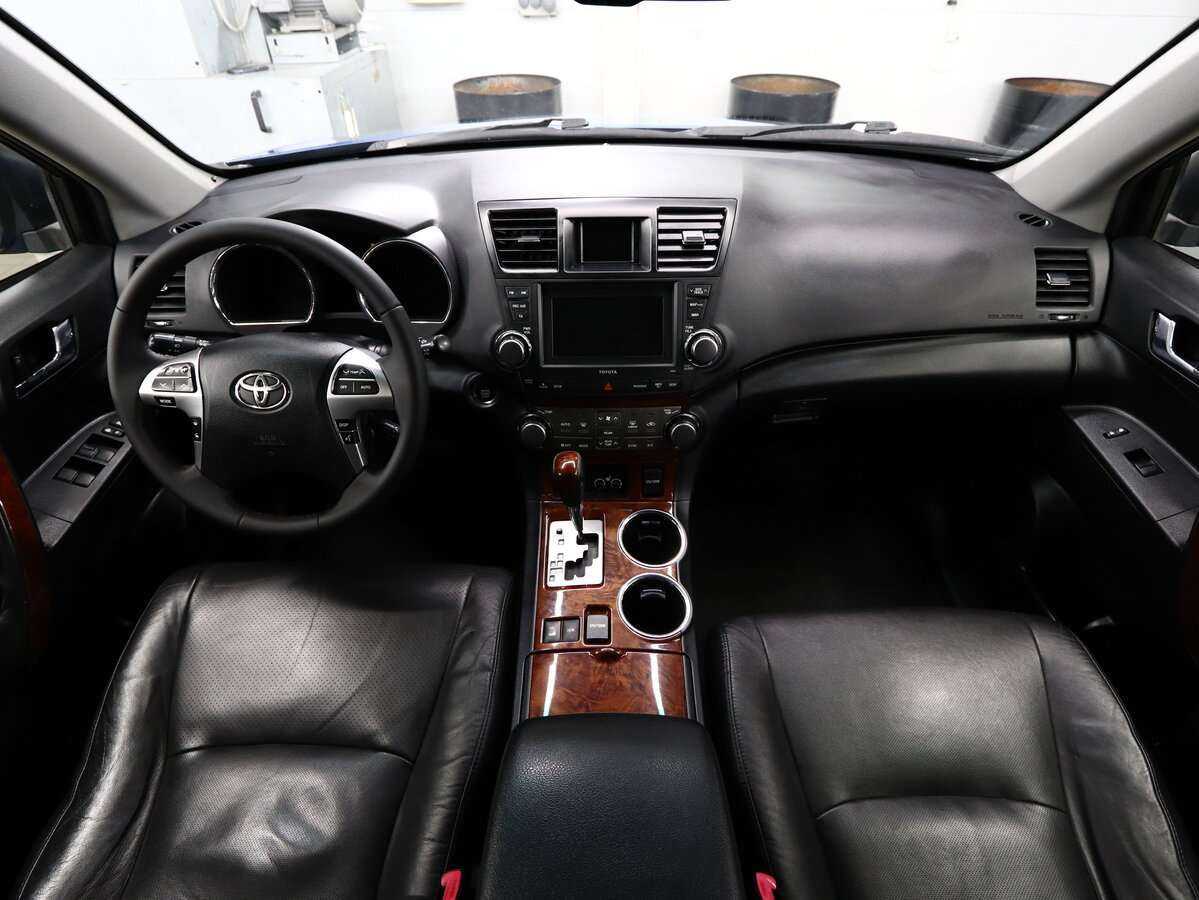 Toyota Highlander 2011 года с пробегом. Фото: #7