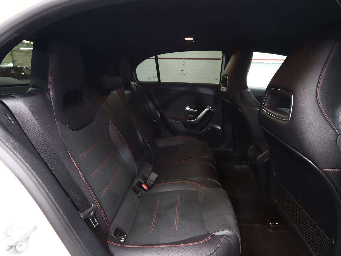 Mercedes-Benz A-Класс 2019 года с пробегом. Фото: #14