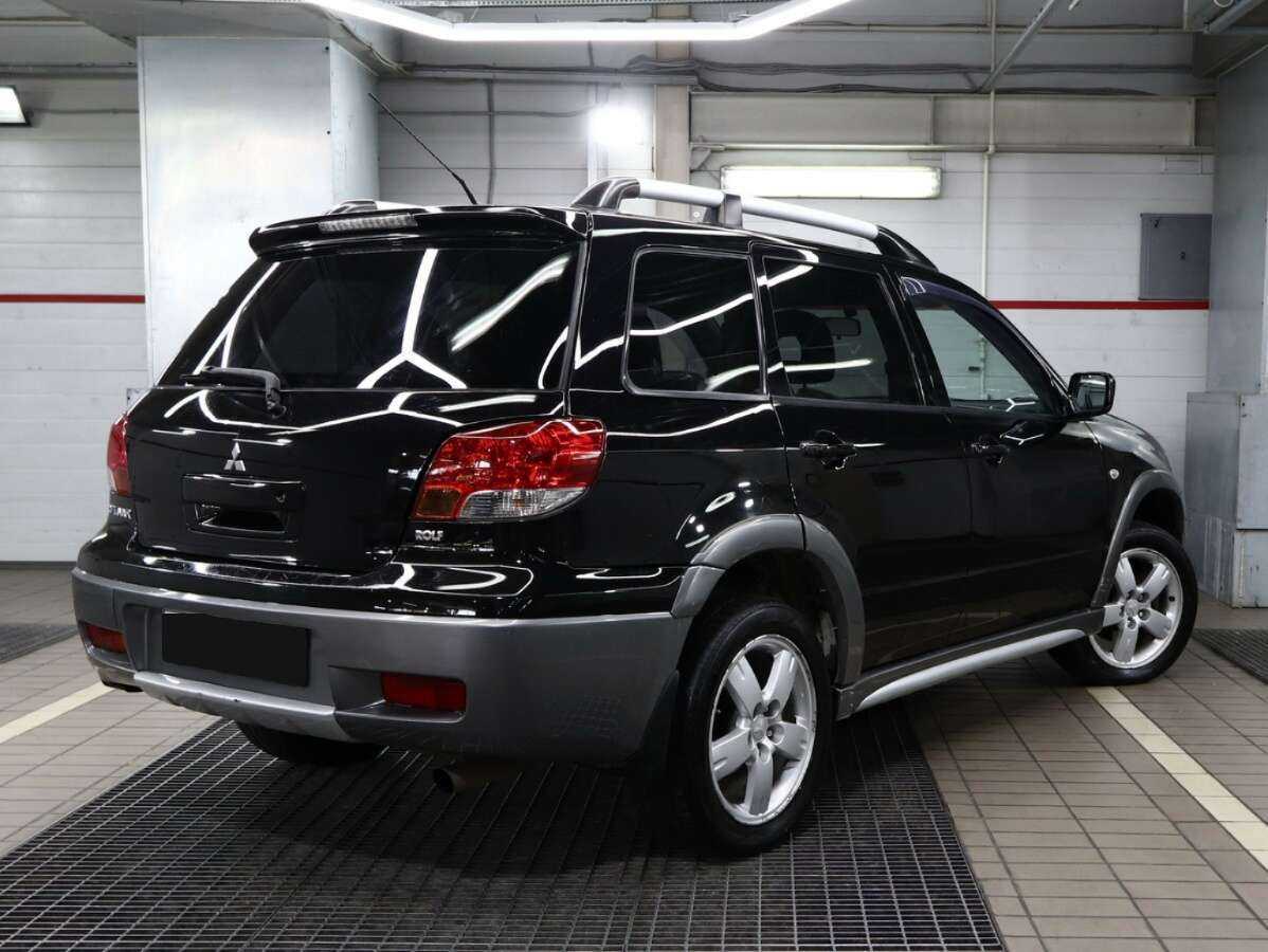 Mitsubishi Outlander 2005 года с пробегом. Фото: #1