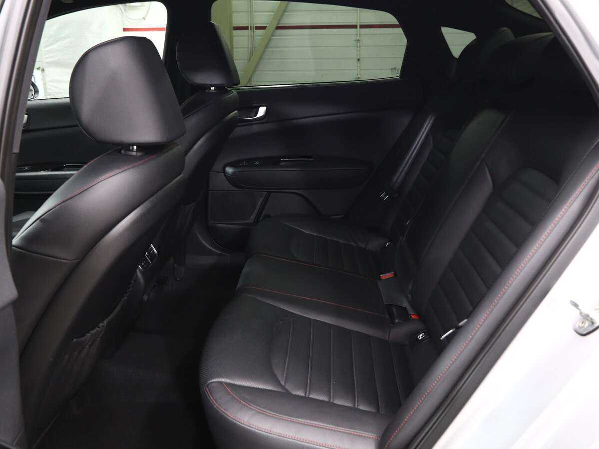 Kia Optima 2018 года с пробегом. Фото: #19