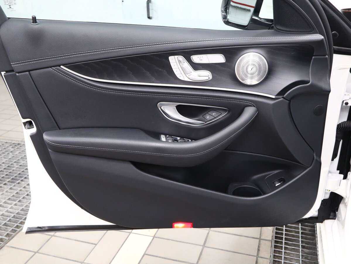 Mercedes-Benz E-Класс 2021 года с пробегом. Фото: #5