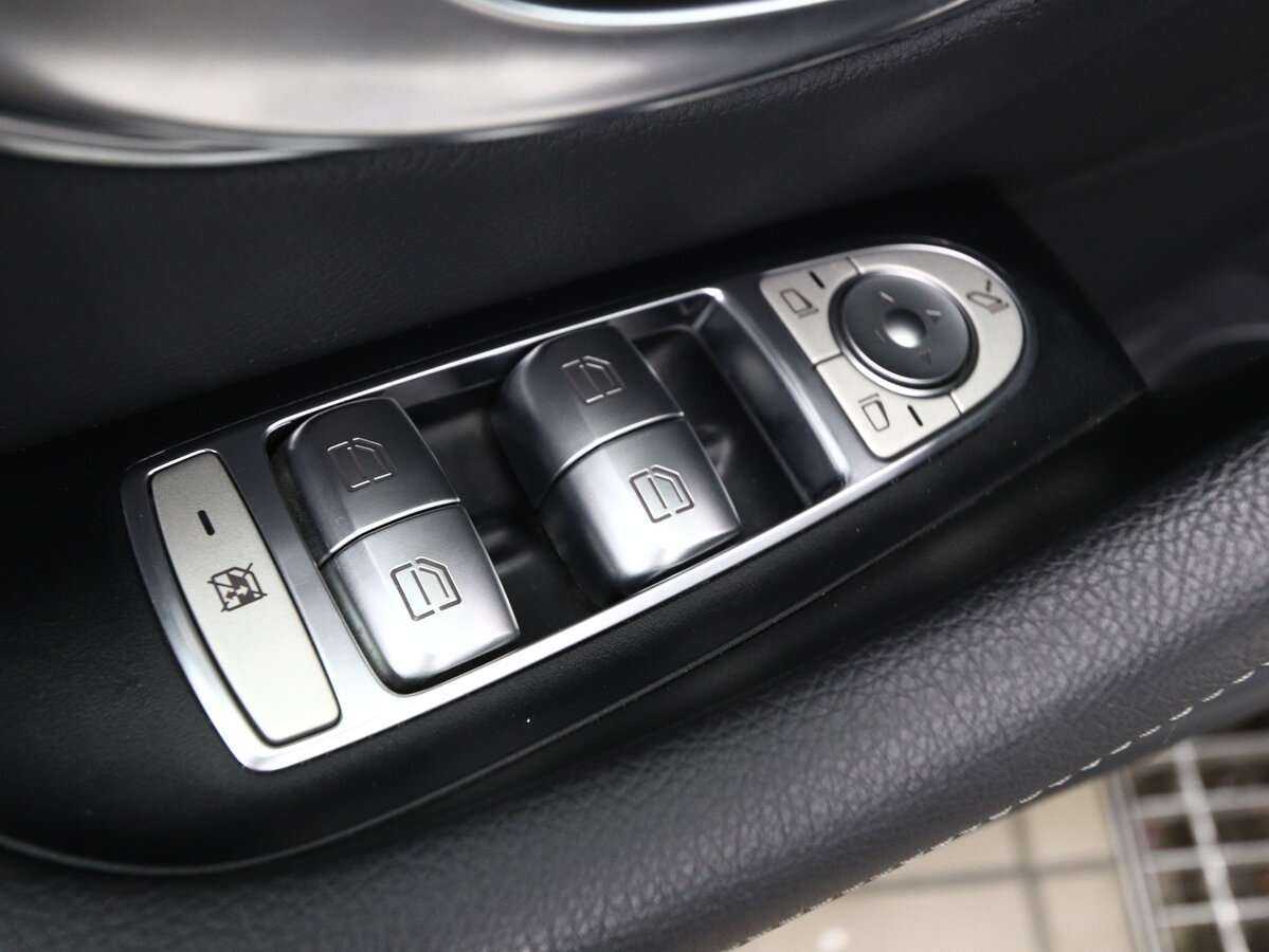 Mercedes-Benz E-Класс 2021 года с пробегом. Фото: #6