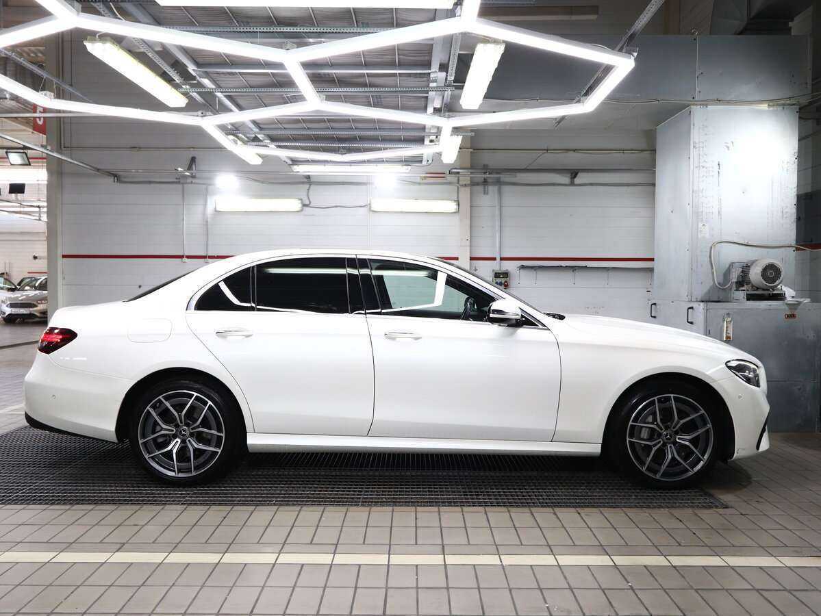 Mercedes-Benz E-Класс 2021 года с пробегом. Фото: #10