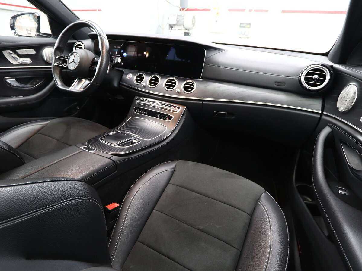 Mercedes-Benz E-Класс 2021 года с пробегом. Фото: #13