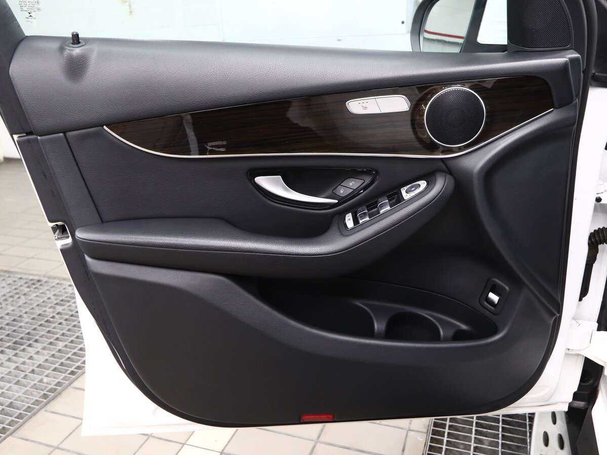 Mercedes-Benz GLC 2015 года с пробегом. Фото: #13