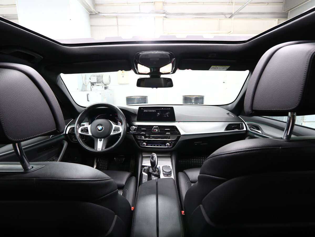 BMW 5 серии 2019 года с пробегом. Фото: #15