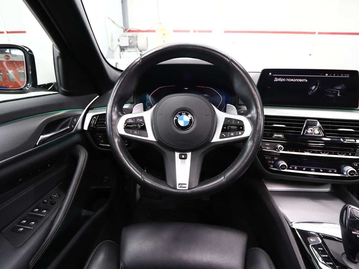 BMW 5 серии 2019 года с пробегом. Фото: #17