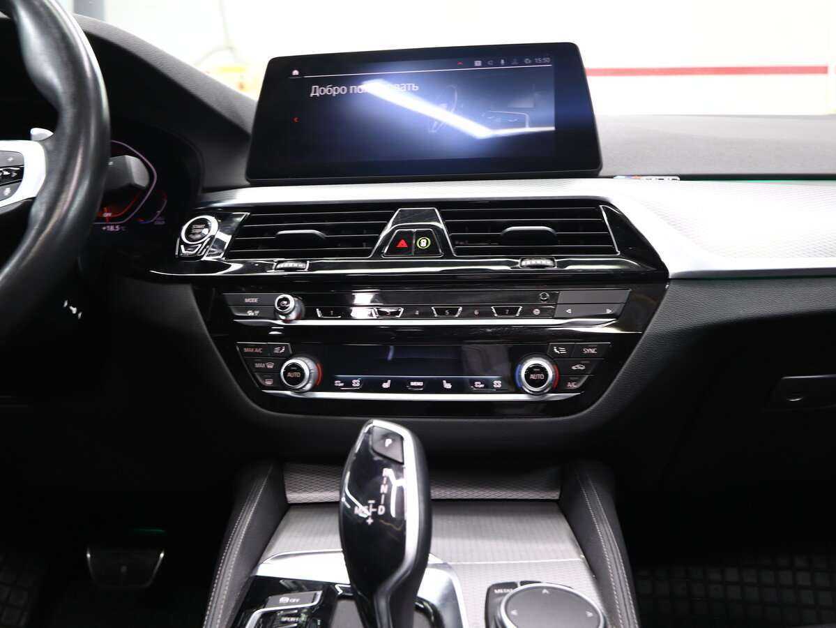 BMW 5 серии 2019 года с пробегом. Фото: #19