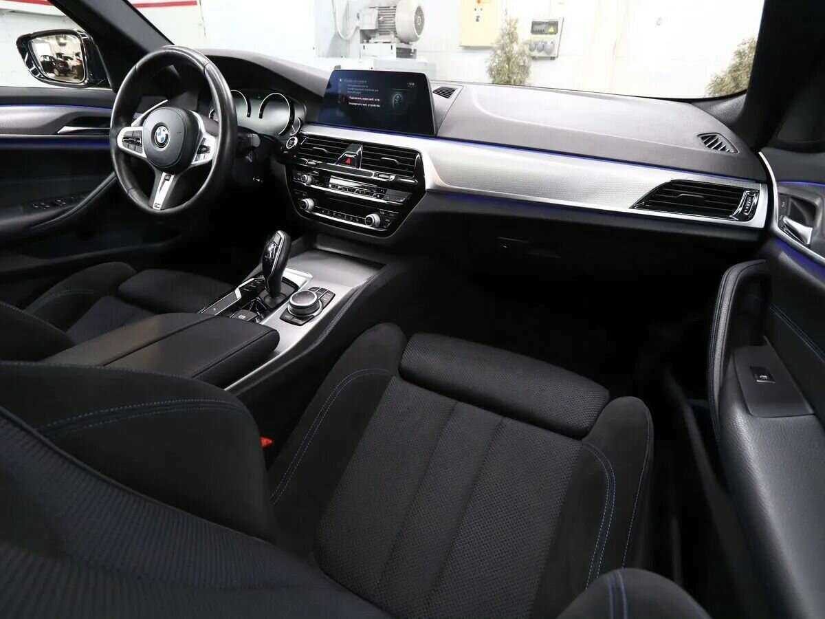 BMW 5 серии 2020 года с пробегом. Фото: #6