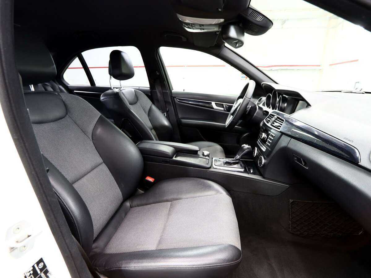 Mercedes-Benz C-Класс 2012 года с пробегом. Фото: #12