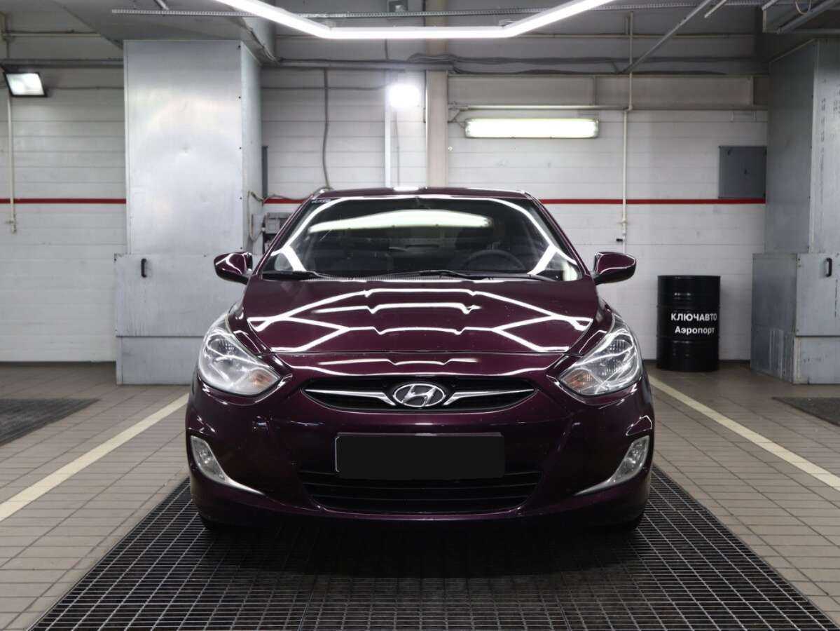 Hyundai Solaris 2011 года с пробегом. Фото: #2