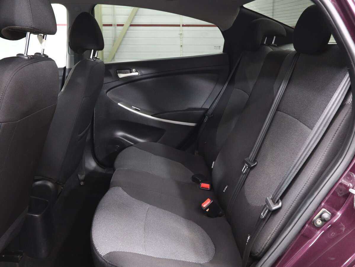 Hyundai Solaris 2011 года с пробегом. Фото: #8