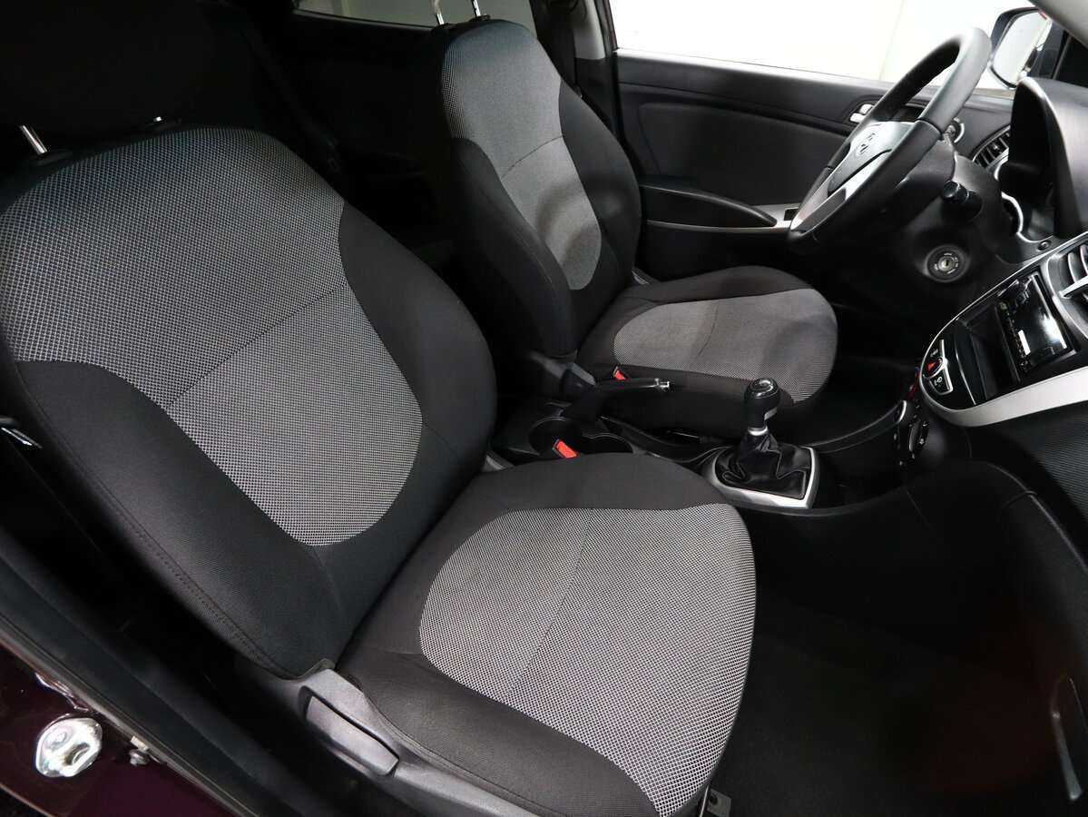 Hyundai Solaris 2011 года с пробегом. Фото: #10