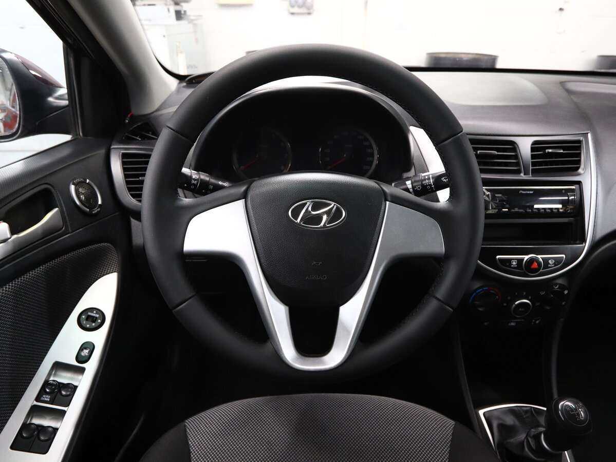 Hyundai Solaris 2011 года с пробегом. Фото: #14