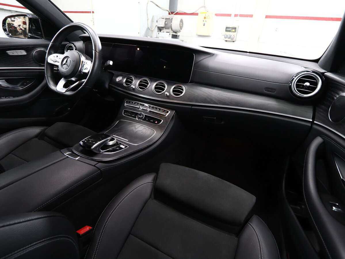 Mercedes-Benz E-Класс 2019 года с пробегом. Фото: #8