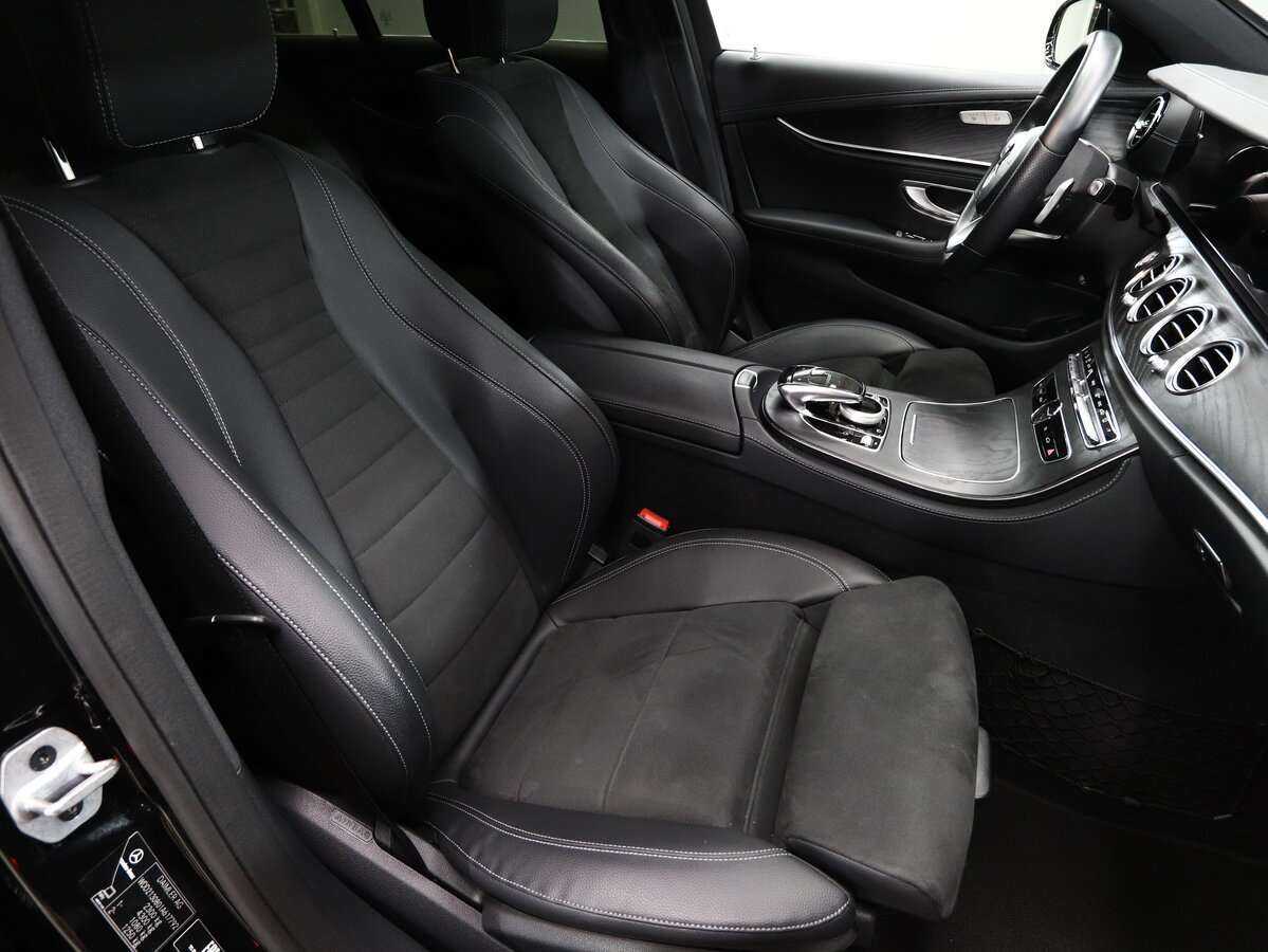 Mercedes-Benz E-Класс 2019 года с пробегом. Фото: #10