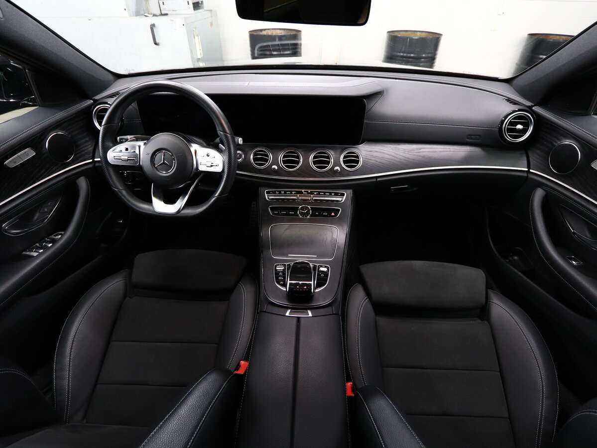 Mercedes-Benz E-Класс 2019 года с пробегом. Фото: #11